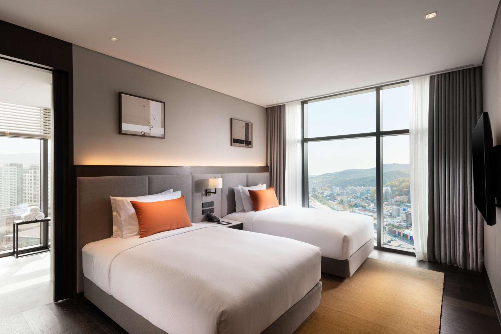 Doubletree By Hilton Seoul Pangyo Residences Seongnam Exteriör bild